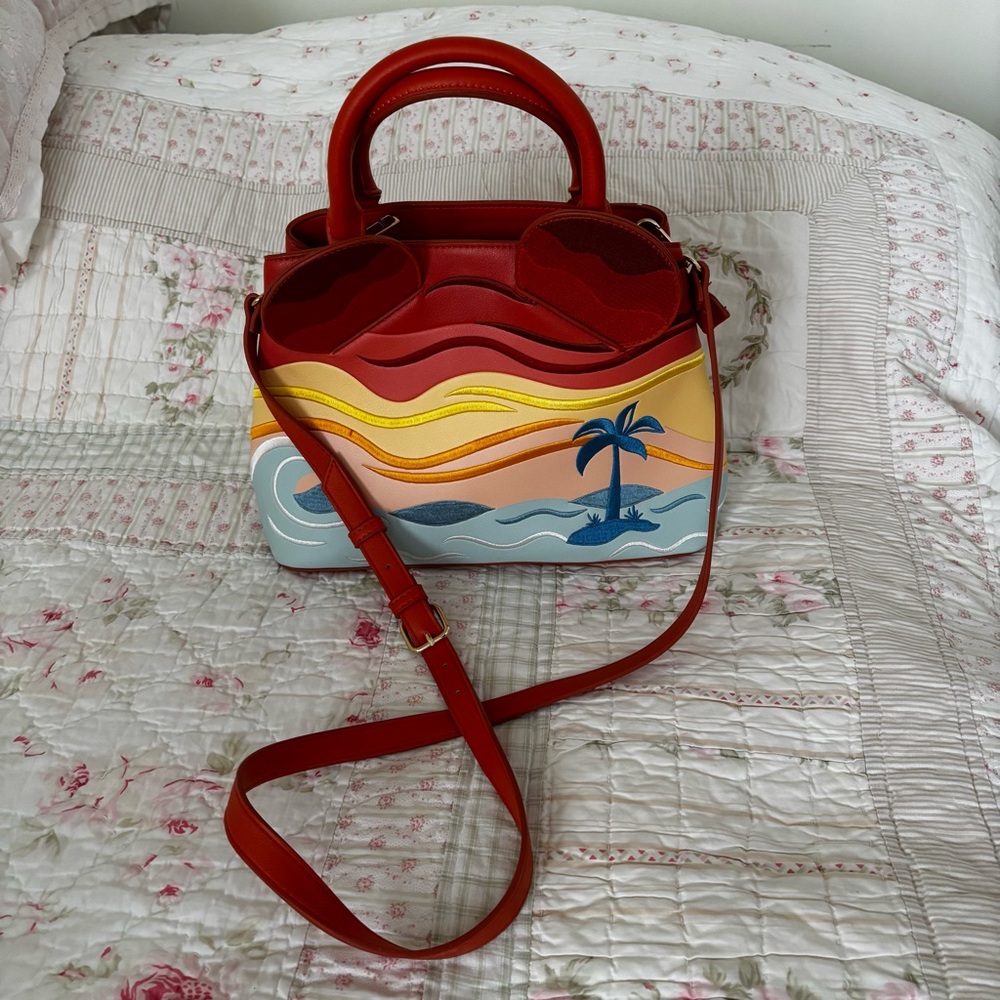 Our Universe Disney Mickey Mouse Sunset Ears Crossbody Bag Box Lunch Exclusive - Picture 10 of 14